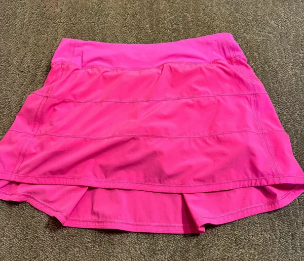 Lululemon pink skirt tall - Image 2