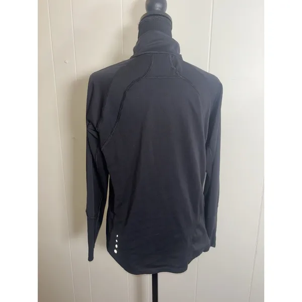 L.L. Bean m Reg 1/4 Zip Lightweight Activewear Top Thumbholes‎ Item 288015 - Image 2