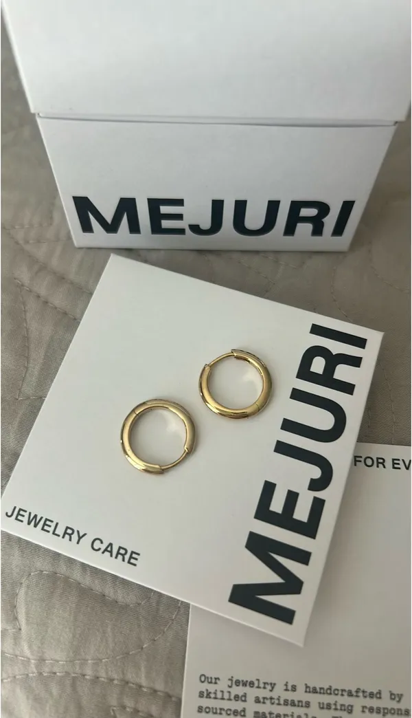 Mejuri hoops  - Image 3