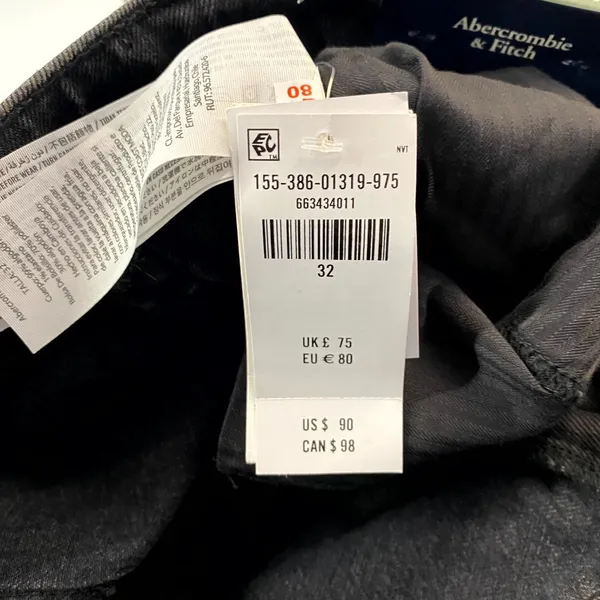 Abercrombie & Fitch Curve Love High Rise 90s Straight Jeans‎ Womens 32 Black - Image 8