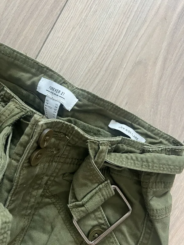 forever 21 army green cargo utility pants low rise flare jeans bottoms - Image 3