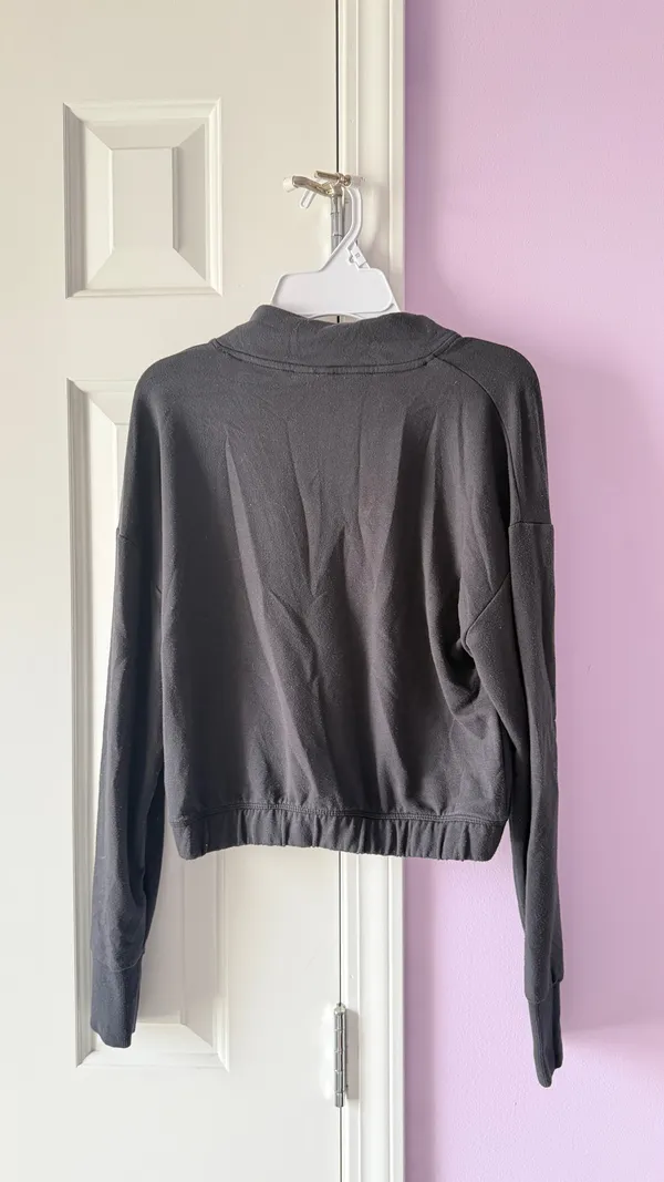 Gymshark Long Sleeve Top Crop - Image 5