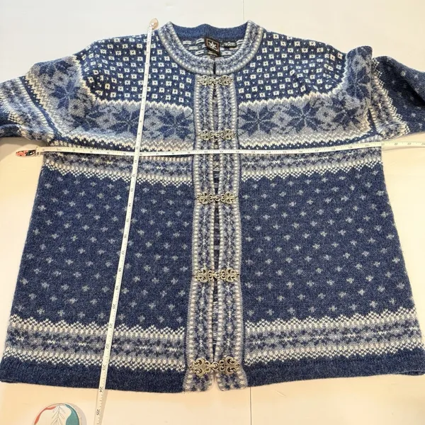 SKYR Norwegian Wool Sweater Cardigan Blue Fair Isle Front Metal Clasps MEDIUM - Image 7
