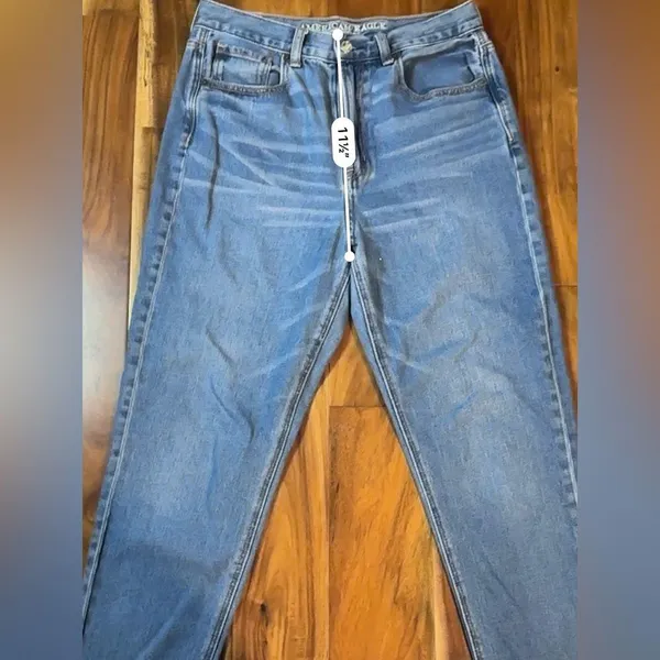 American Eagle Outfitters Mom Jeans - Image 7