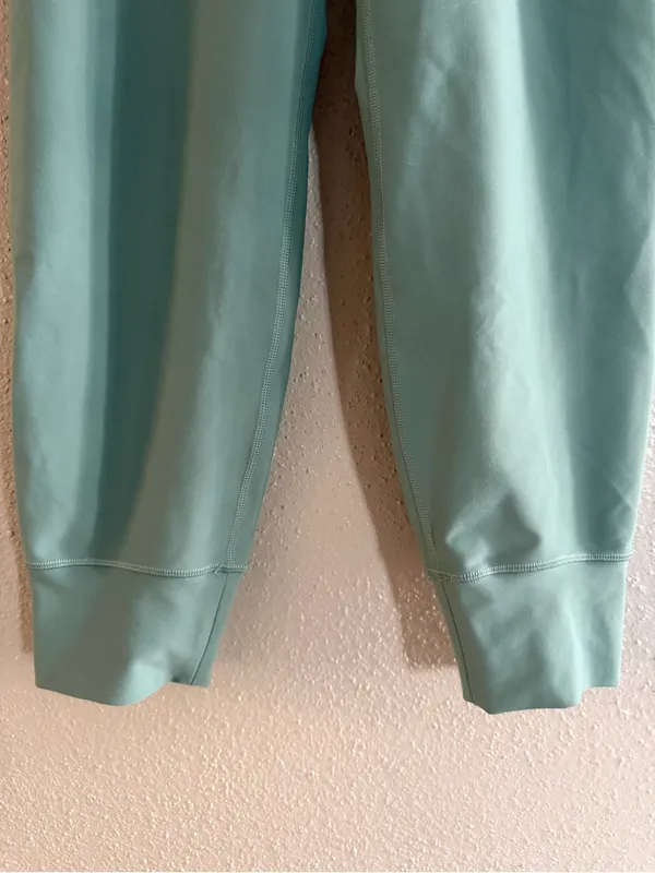 Old Navy Active Powersoft Joggers Size M Activewear Athleisure High Waisted - Image 3