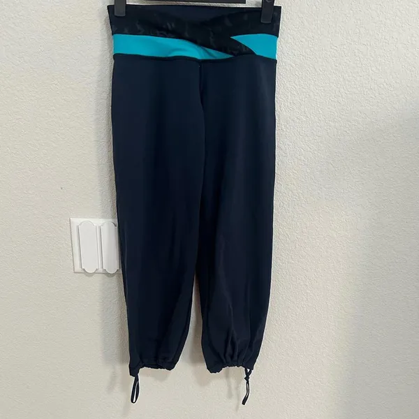 Lululemon Dharana Crop Drawcord Pant Inkwell / Beautiful Baroque / Surge Blue 2 - Image 3