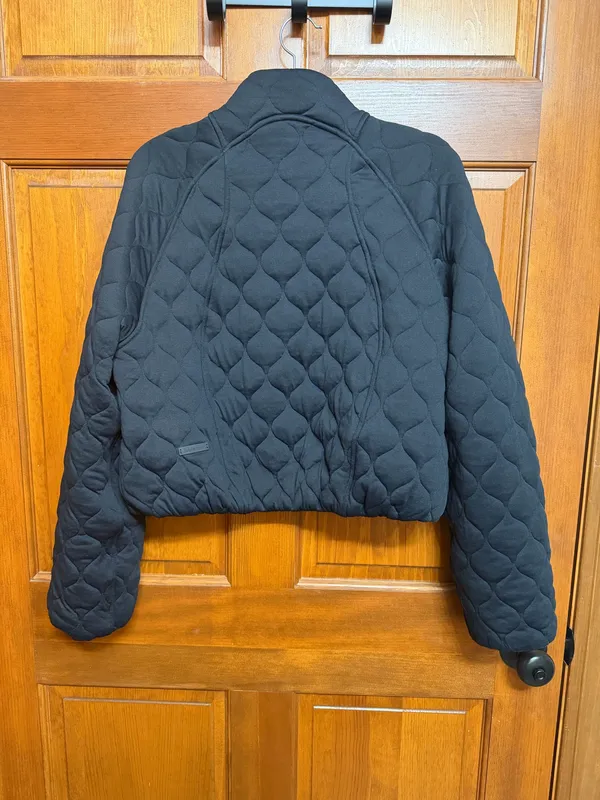 Lululemon Quilted Bomber Jacket - Image 4