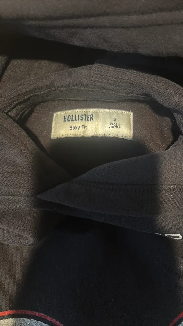 Small Hollister Hoodie - Image 3