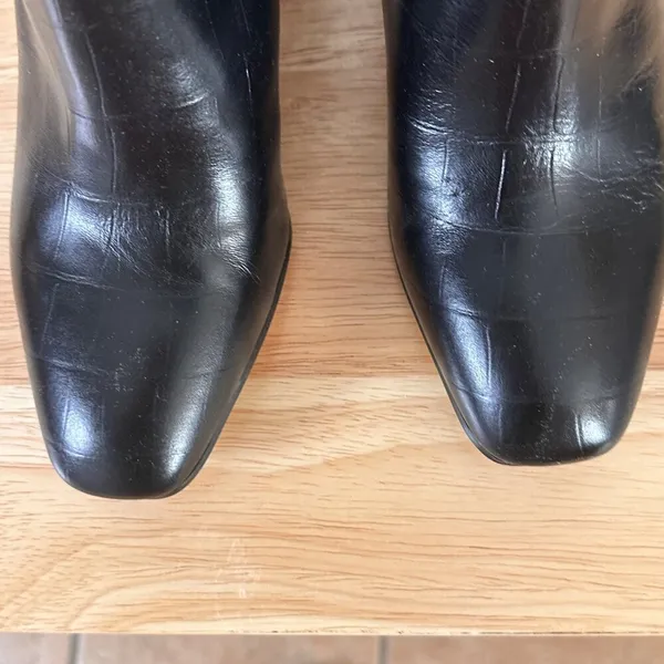 Franco Sarto Croc Embossed Leather Ankle Boots Block Heel Side Zipper Size 7 - Image 3
