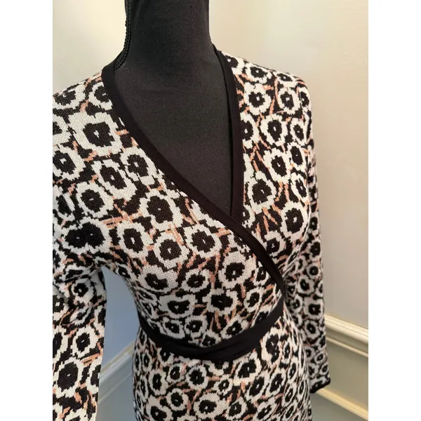 Diane von Furstenberg x Target Neutral Poppy Sweater Knit Wrap Dress Long Sleeve - Image 3