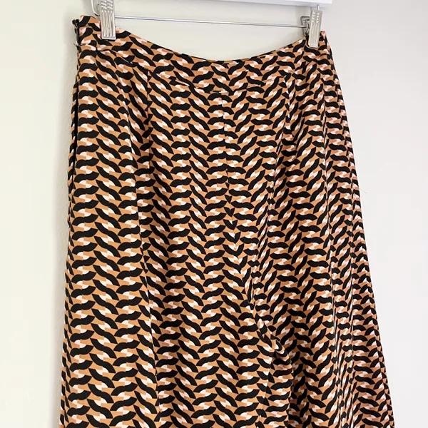 Who What Wear Geometric Print Pleated High Rise Wide Leg Pants Orange Black 6 - Image 6