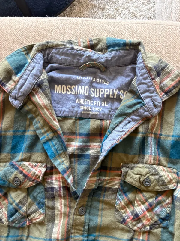 Men’s Mossimo Supply Co Flannel - Image 5