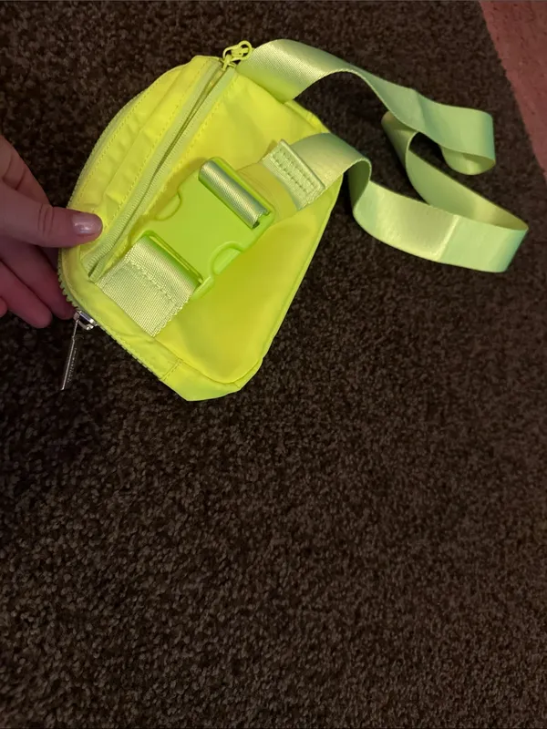 lululemon athletica Neon Yellow Mini Crossbody Bag - Image 6