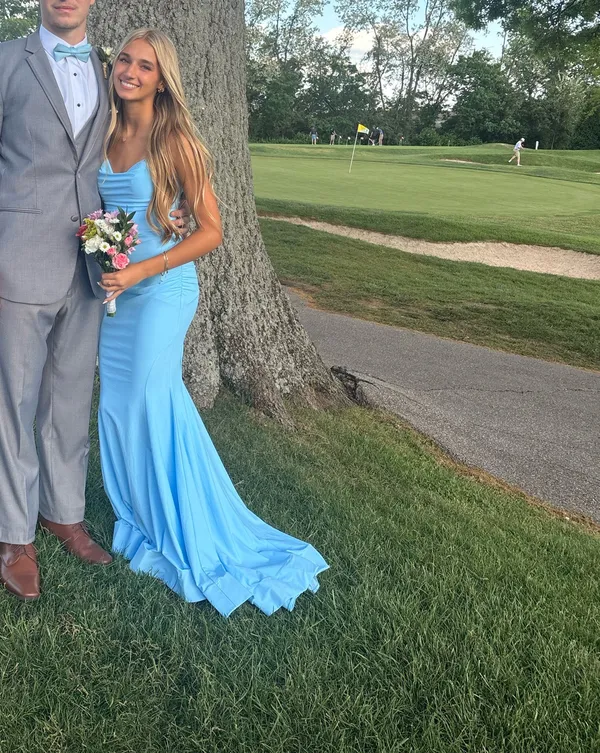 La Femme Mermaid Prom Dress - Image 2