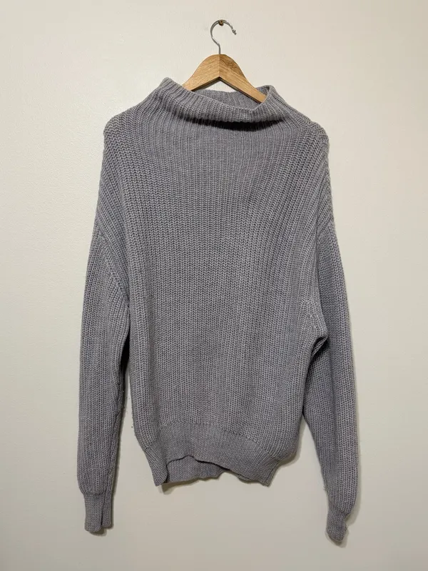 Aritzia Wilfred 100% Merino Wool Montpellier Jumper Turtleneck Mockneck Small - Image 2