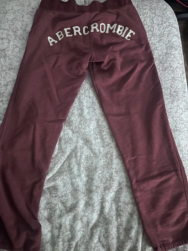 Abercrombie sweats - Image 4