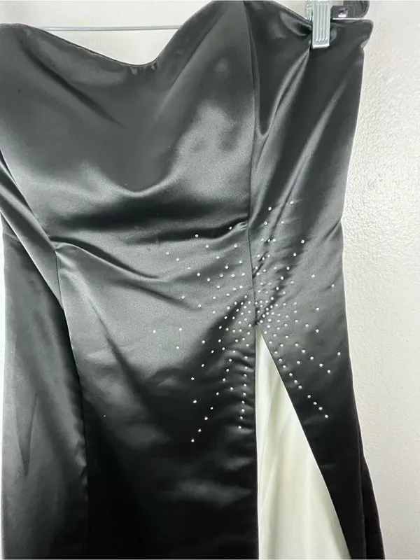 SCOTT MCCLINTOCK Black White Layered Strapless Beaded Gown Size 14 Elegant - Image 7