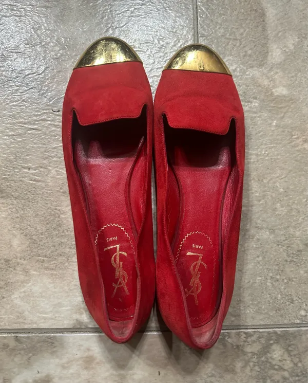 Yves Saint Laurent Red Suede Flats with Gold Toe Caps size 40/10US. - Image 3