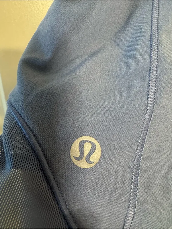 lululemon Hotty Hot High-Rise Lined Short 4" Oasis - Image 4