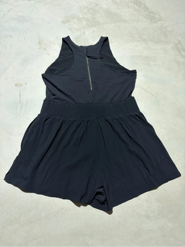 Athleta Black Sleeveless One-Piece Romper XL - Image 9