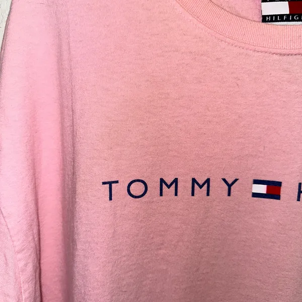 Vintage Tommy Hilfiger Pink Logo T-Shirt XXL‎ 100% Cotton Oversized Y2K Tee - Image 5