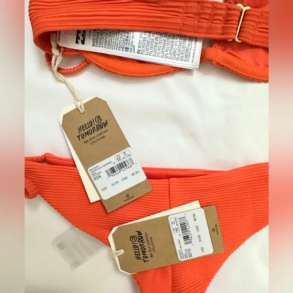 NWT Billabong Bikini Set - Coral Craze - XS/M - Image 11