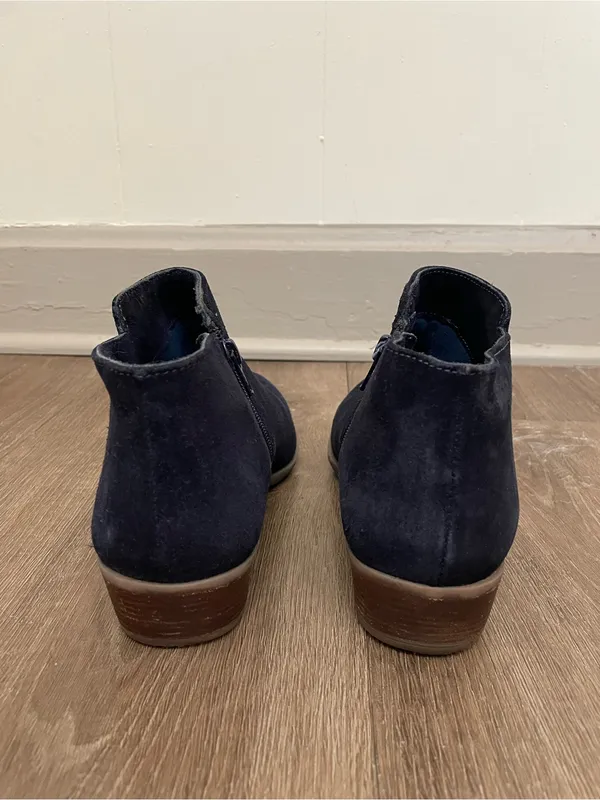 Diba Leather Suede Booties Size 7.5 Navy Blue Ankle Boots Side Zip Boho Western - Image 4