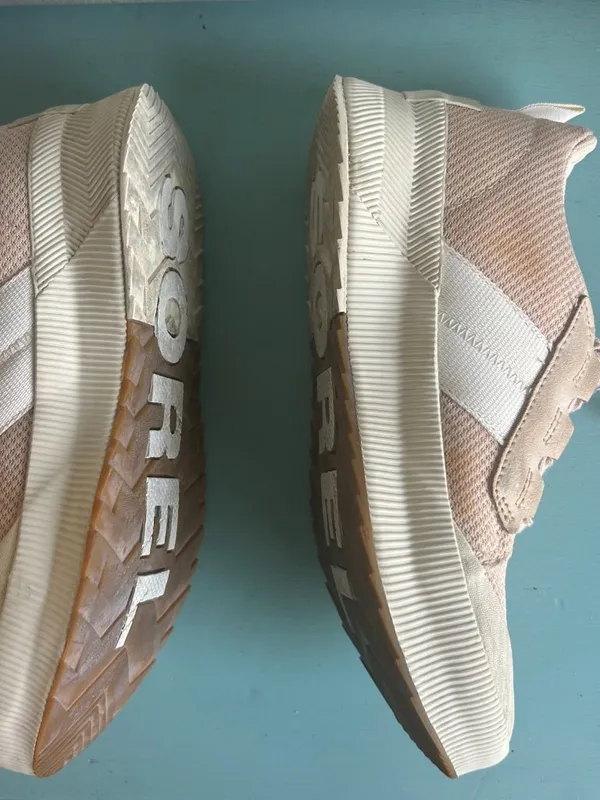 Sorel Women's Out N About III Low Waterproof Sneaker Size 8 in Nova Sand/Chalk - Image 9