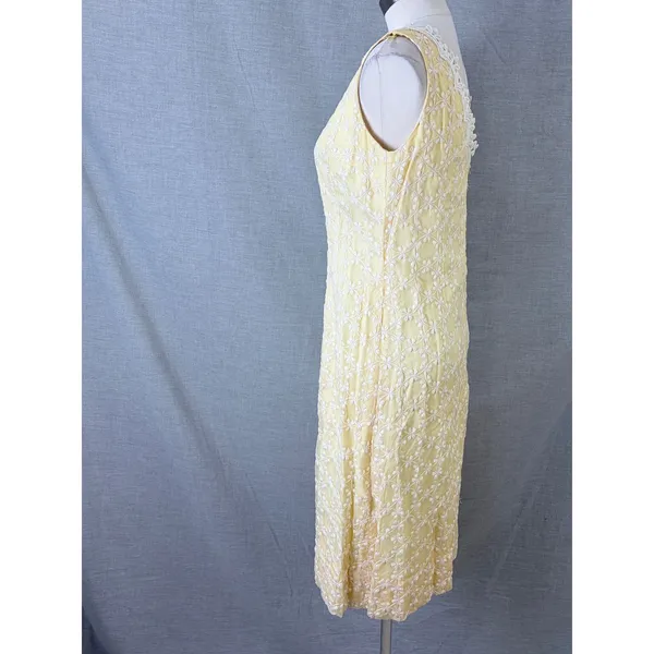 Vintage 1960s Handmade‎ Yellow Lace Overlay Sheath Dress Daisy Trim S - Image 8