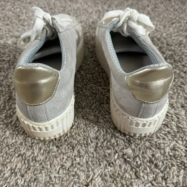 The Shoe Box Platform Tennis Shoes Size 6 - Image 4