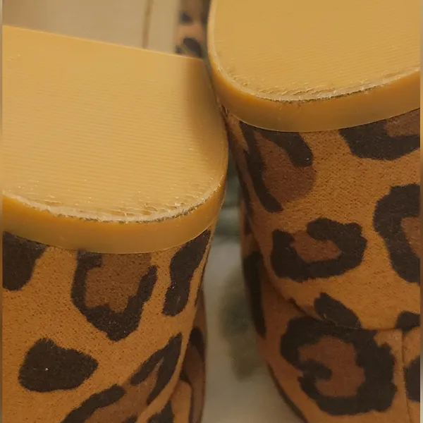 Old Navy Women's Leopard Faux-Suede Mid-Heel Pumps - Image 7