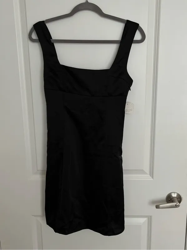 NEW Altar’d State Little Black Mini Dress With Back Bows Size XS NWT - Image 3