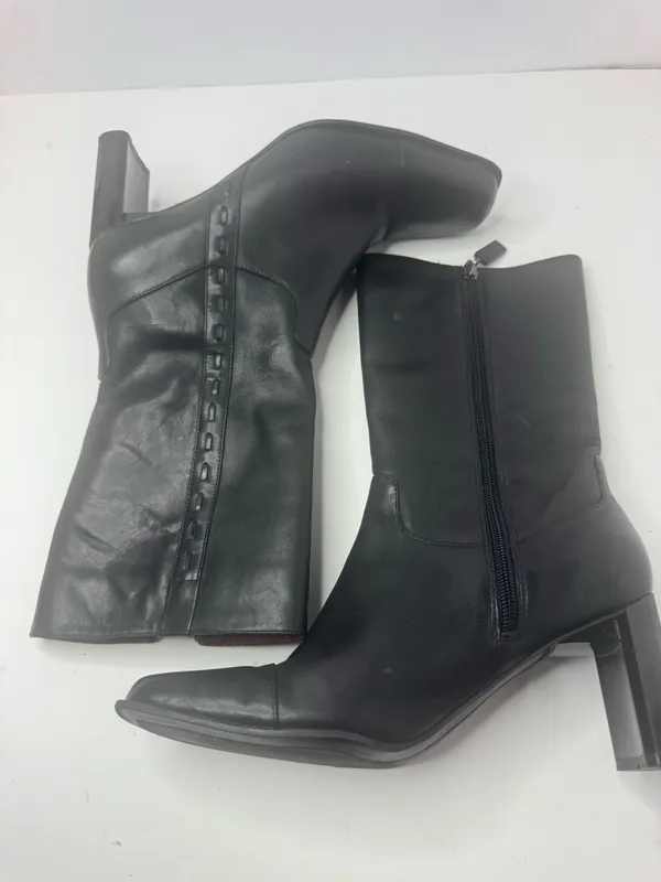 Naturalizer Lacy Black Leather Boots Size 6M - Image 9