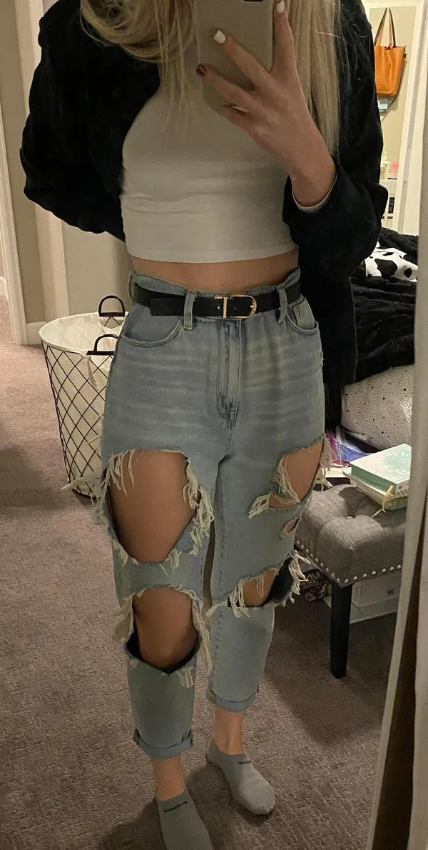 Ripped Mom Jeans - Image 2