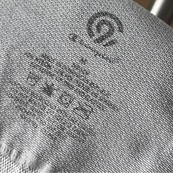 CHAMPION | Light Gray Racerback Sports Bra Sz M - Image 4