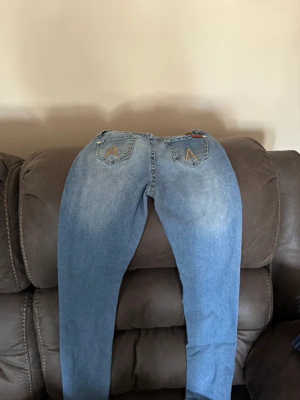 7 For All Mankind Skinny Boyfriend Jeans - Image 2