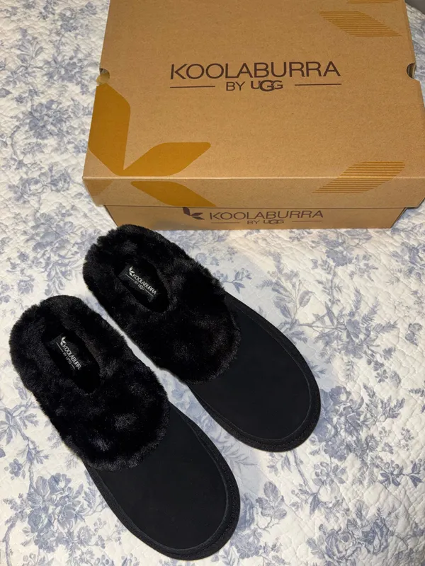 Koolaburra by UGG Women’s “Tizzey” Black Suede Platform Slippers Size 10 NIB - Image 7