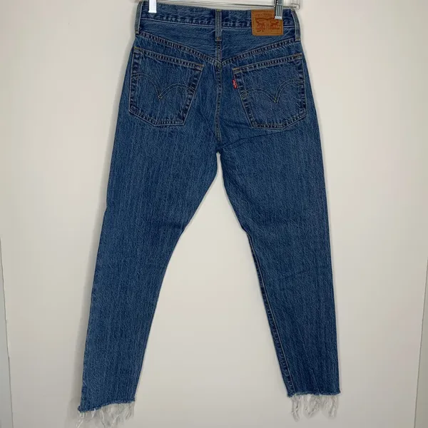 Levis Straight Leg Jeans Womens Size 25 Cw-4717 3629 - Image 2