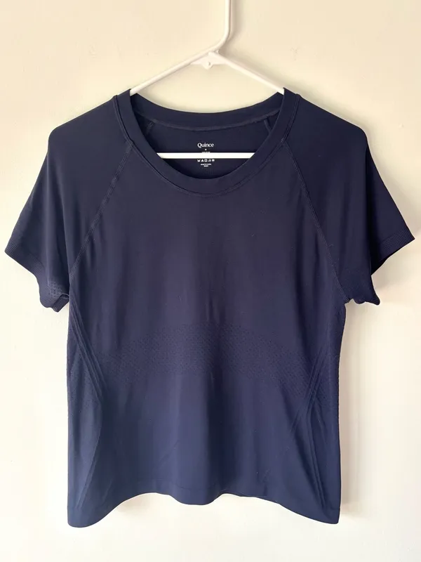 Quince Navy Blue Spandex Athletic Short Sleeve T-shirt Workout Sporty Athleisure - Image 2