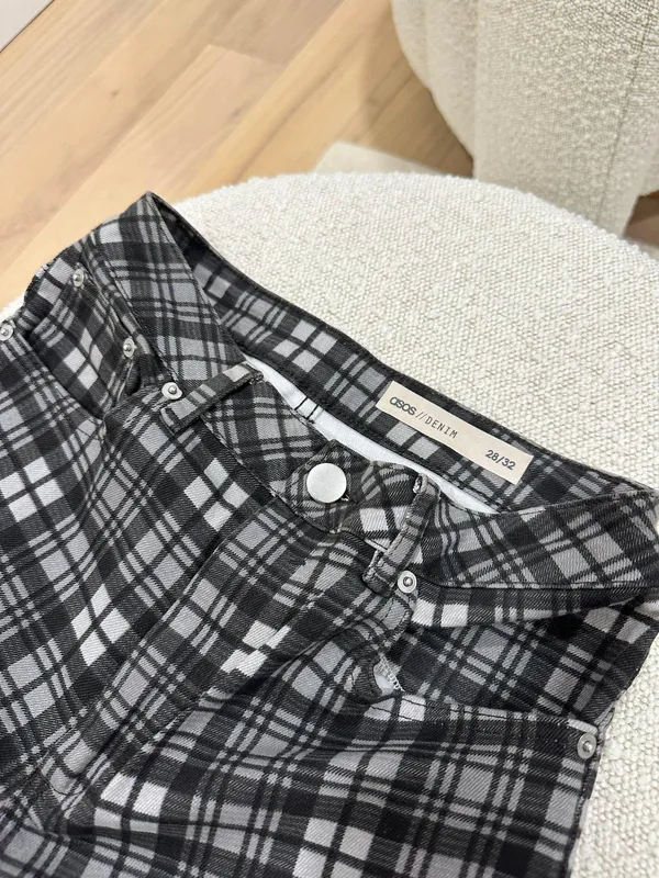 Plaid Pants Size 28 - Image 5