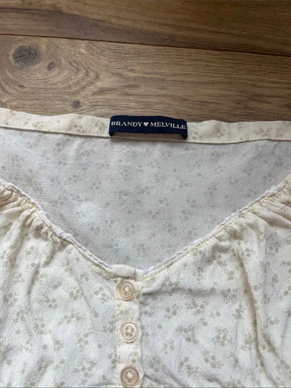 Brandy Melville 💛🤍 Floral Button Babydoll Cami Top with Adjustable Straps - Image 2