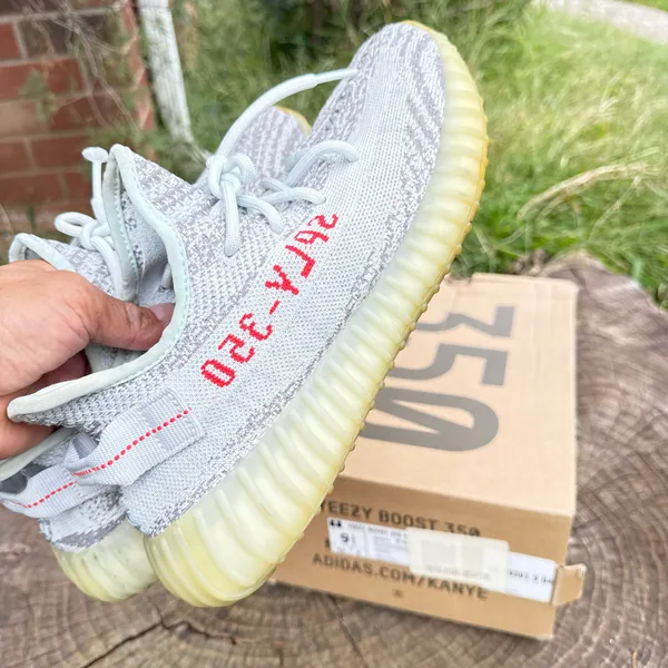 Adidas Yeezy Boost 350 V2 men’s shoes size 9.5 - Image 5