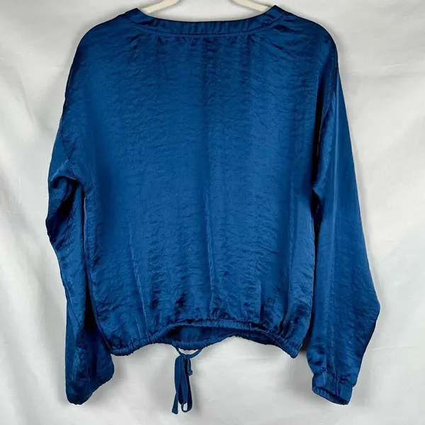 Aeropostale Blue Long Sleeve Blouse Tie Bottom M - Image 2
