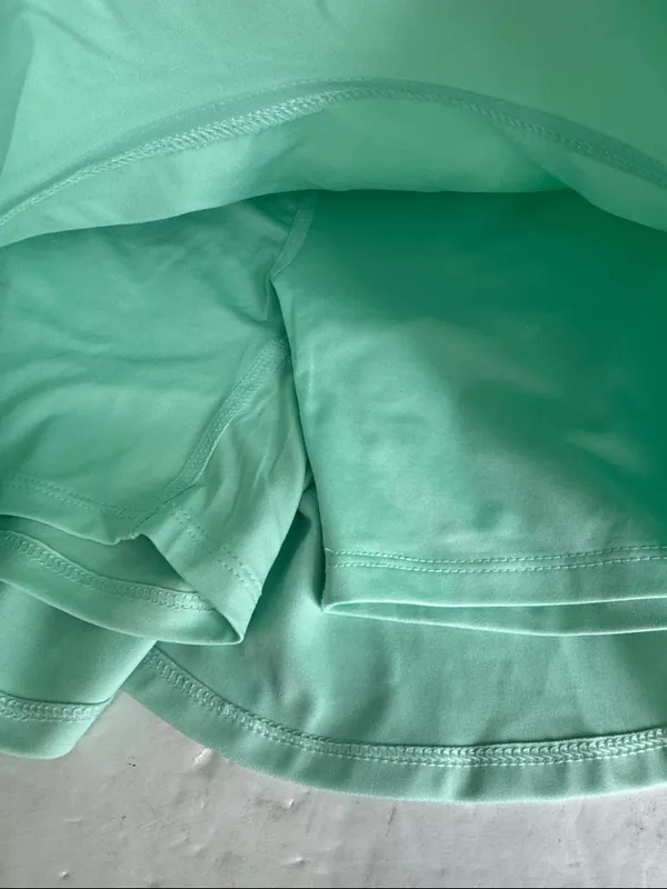 Tommy Bahama Golf Mint Green Short Sleeve Top & matching skirt set M activewear - Image 11