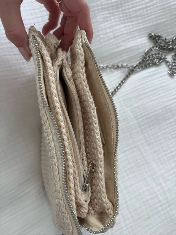 Zara Cream Crochet Crossbody with Silver Chain - Image 4
