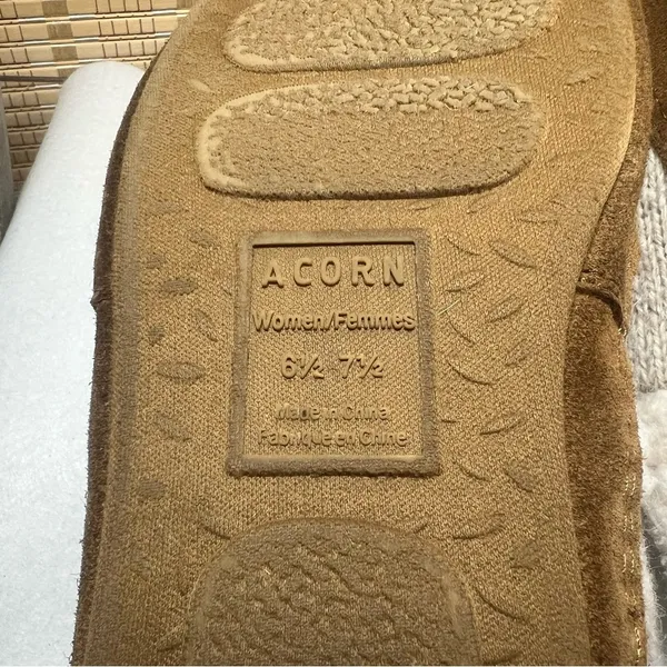 ACORN Slippers, Size: 6 1/2 - 7 1/2 - Image 7