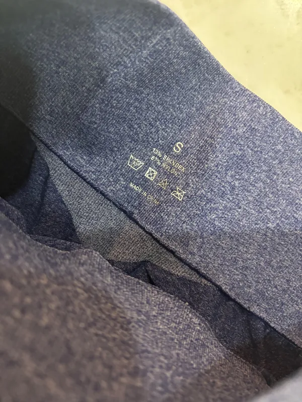 NVGTN Shorts sz small - Image 3