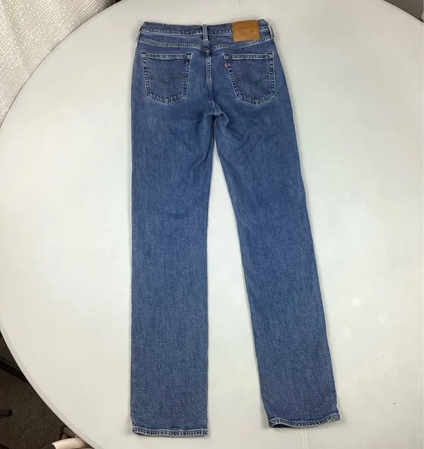 Levi’s 514 Medium Wash Men’s Straight Leg Jeans 30 x 34 Fair Condition - Image 2