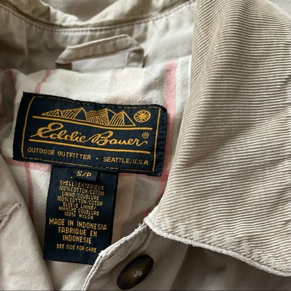 Eddie Bauer Women’s Oversized Beige Flannel Lined Field Jacket Size Small - Image 3