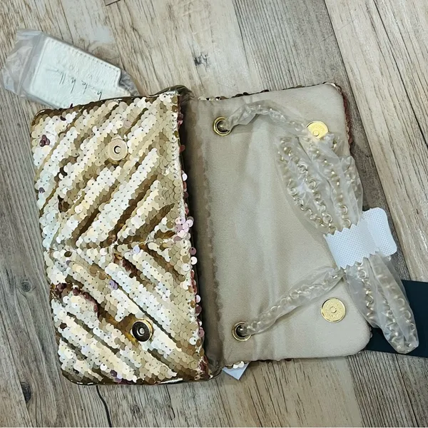 NWT Nicole Miller Clutch gold sequin crossbody purse - Image 4